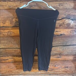 Smartwool Black Merino Capri 3/4 Leggings